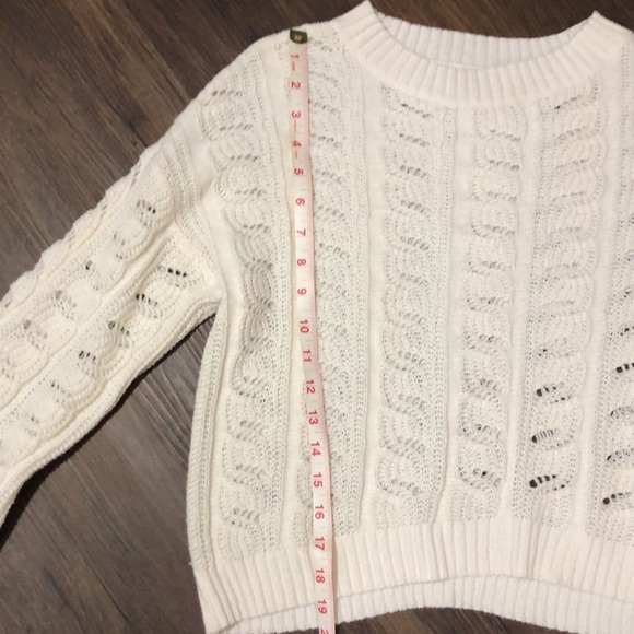 American Eagle sweater - Picture 7 of 8